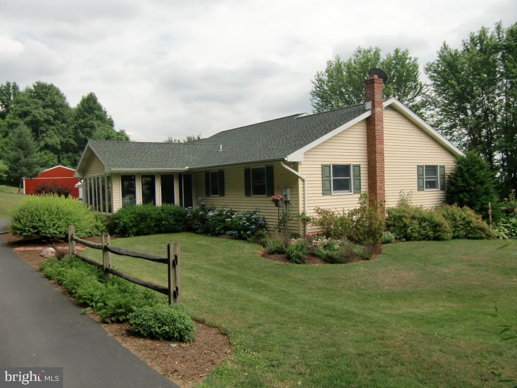 1041 Meckville Road Bethel, PA 19507 - Photo 4 of 17 Gallery Image 4