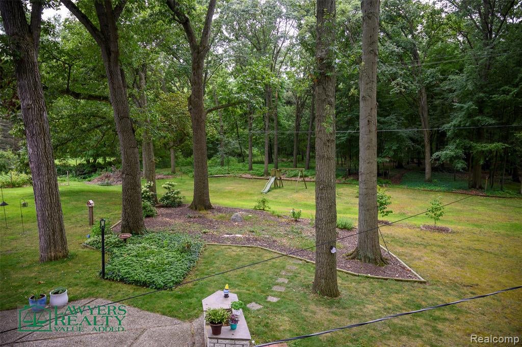 9180 Stone Road Pearl Beach, MI 48001 - Photo 35 of 47 Gallery Image 35