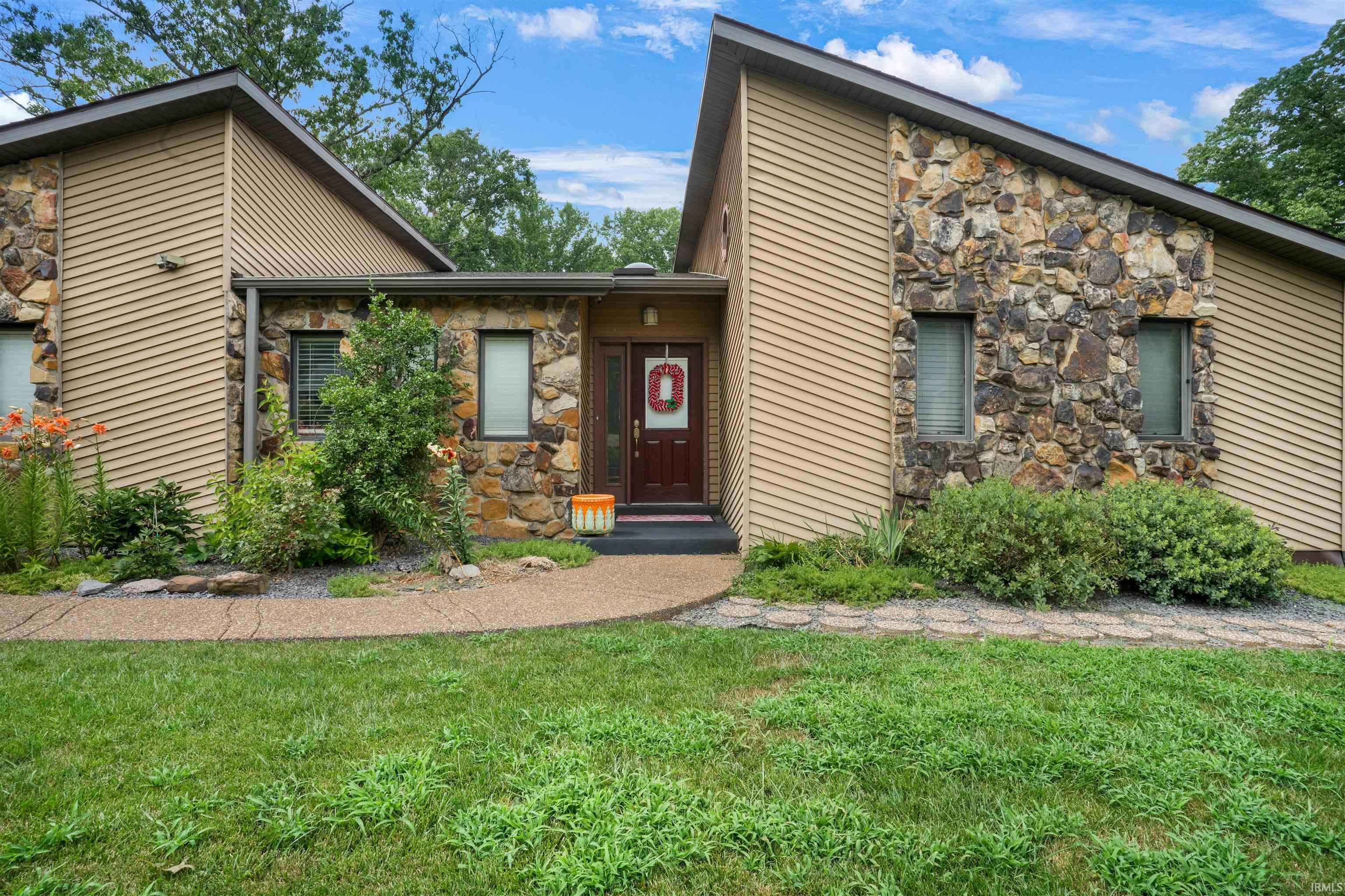 6001 Felstead Road Evansville, IN 47712 - Photo 2 of 29