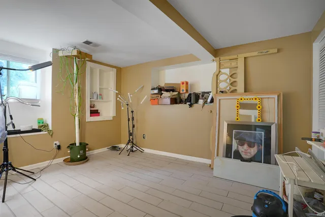 $355,900 | 6001 Felstead Road, Evansville, IN 47712