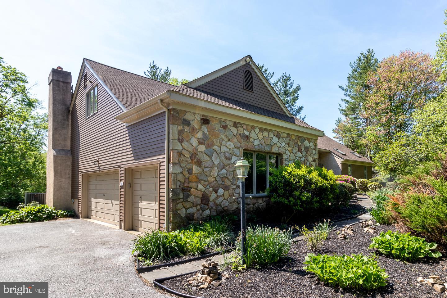 4 East Spring Oak Circle Media, PA 19063 - Photo 5 of 61