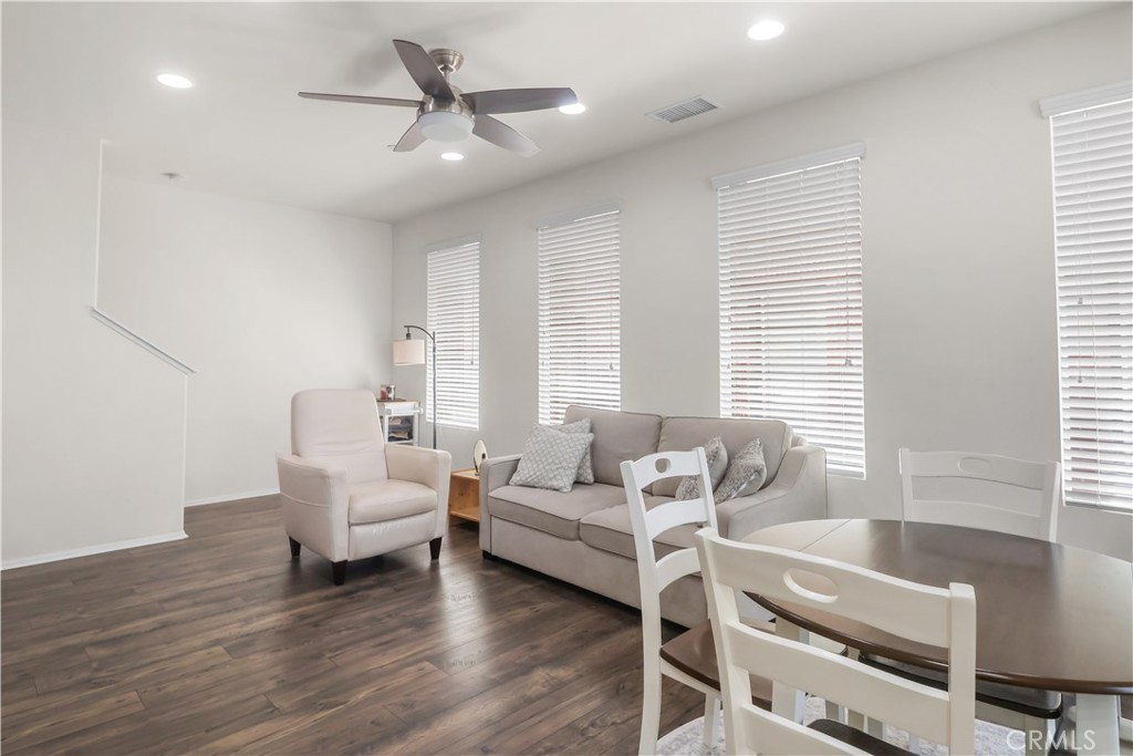 422 West Rte 66, Unit 28 Glendora, CA 91740 - Photo 12 of 25
