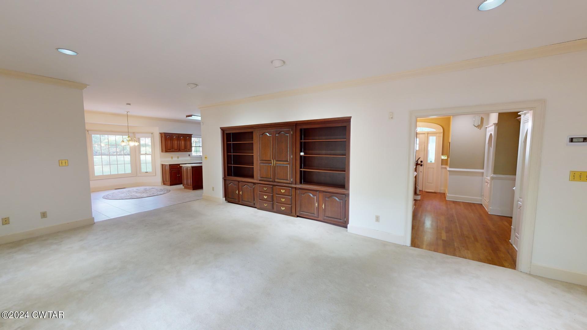 1005 Valley Road Dyersburg, TN 38024 - Photo 6 of 28 1005-Valley-Dr-09252024_105641