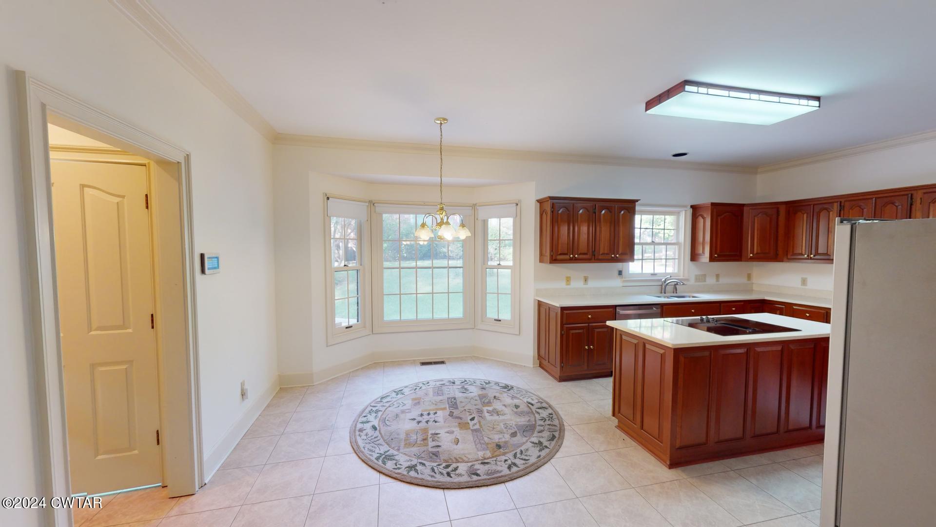 1005 Valley Road Dyersburg, TN 38024 - Photo 8 of 28 1005-Valley-Dr-09252024_105710
