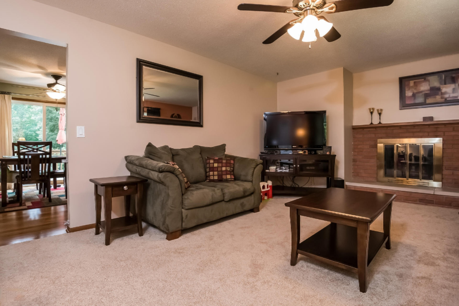15562 Rannes Street Spring Lake, MI 49456 - Photo 5 of 33 006-Living_Room-3165535-medium