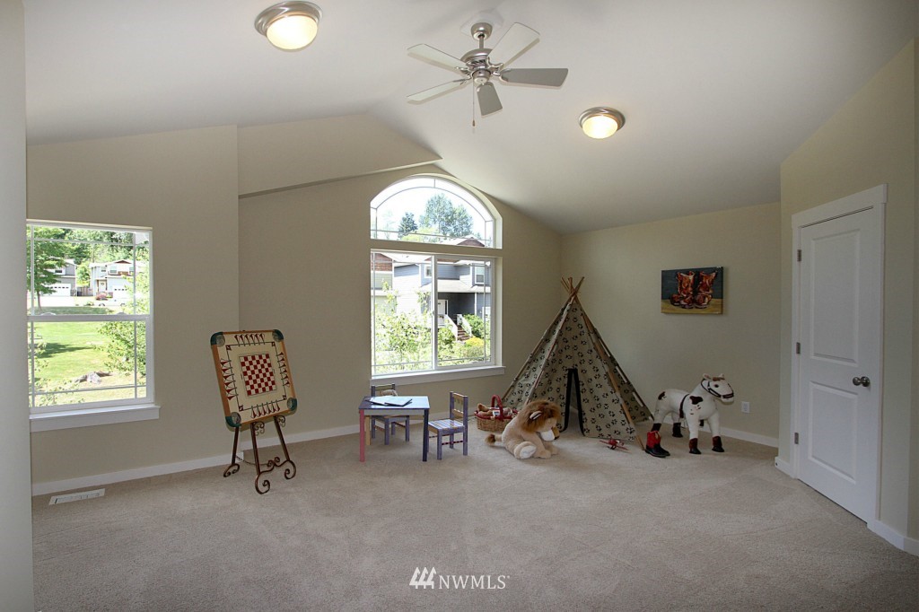 23817 17th Avenue West Bothell, WA 98021 - Photo 12 of 15