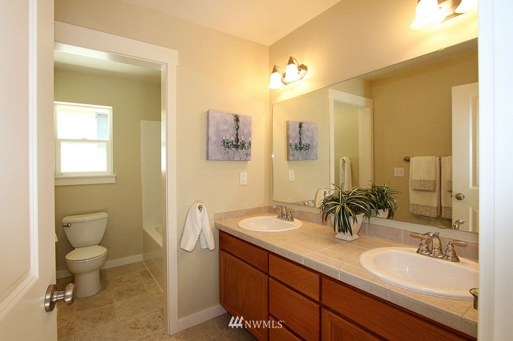 23817 17th Avenue West Bothell, WA 98021 - Photo 13 of 15