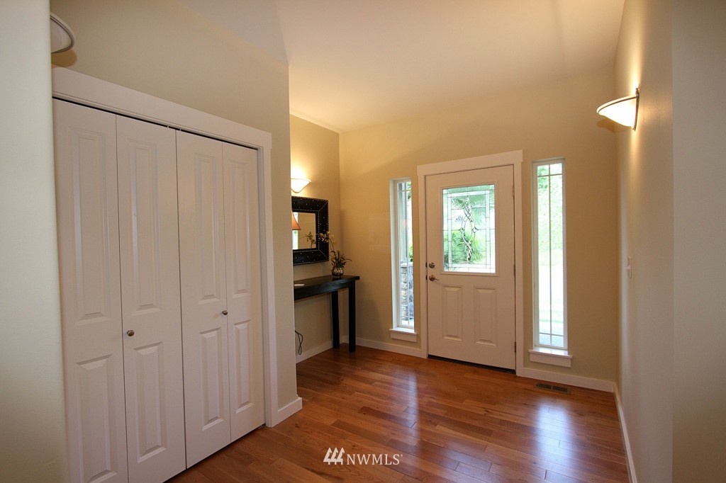 23817 17th Avenue West Bothell, WA 98021 - Photo 3 of 15