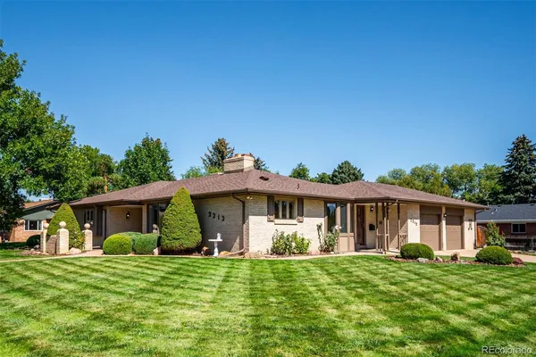 $1,050,000 | 2212 Ammons Street, Lakewood, CO 80214