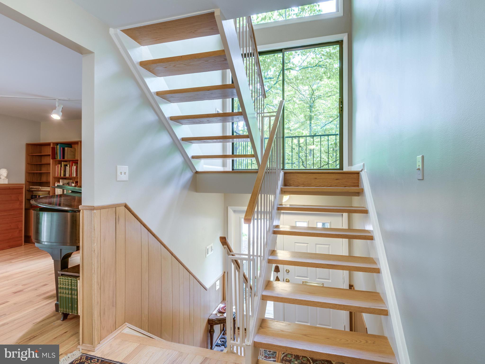 1672 Wainwright Drive Reston, VA 20190 - Photo 13 of 30 Interior (General)