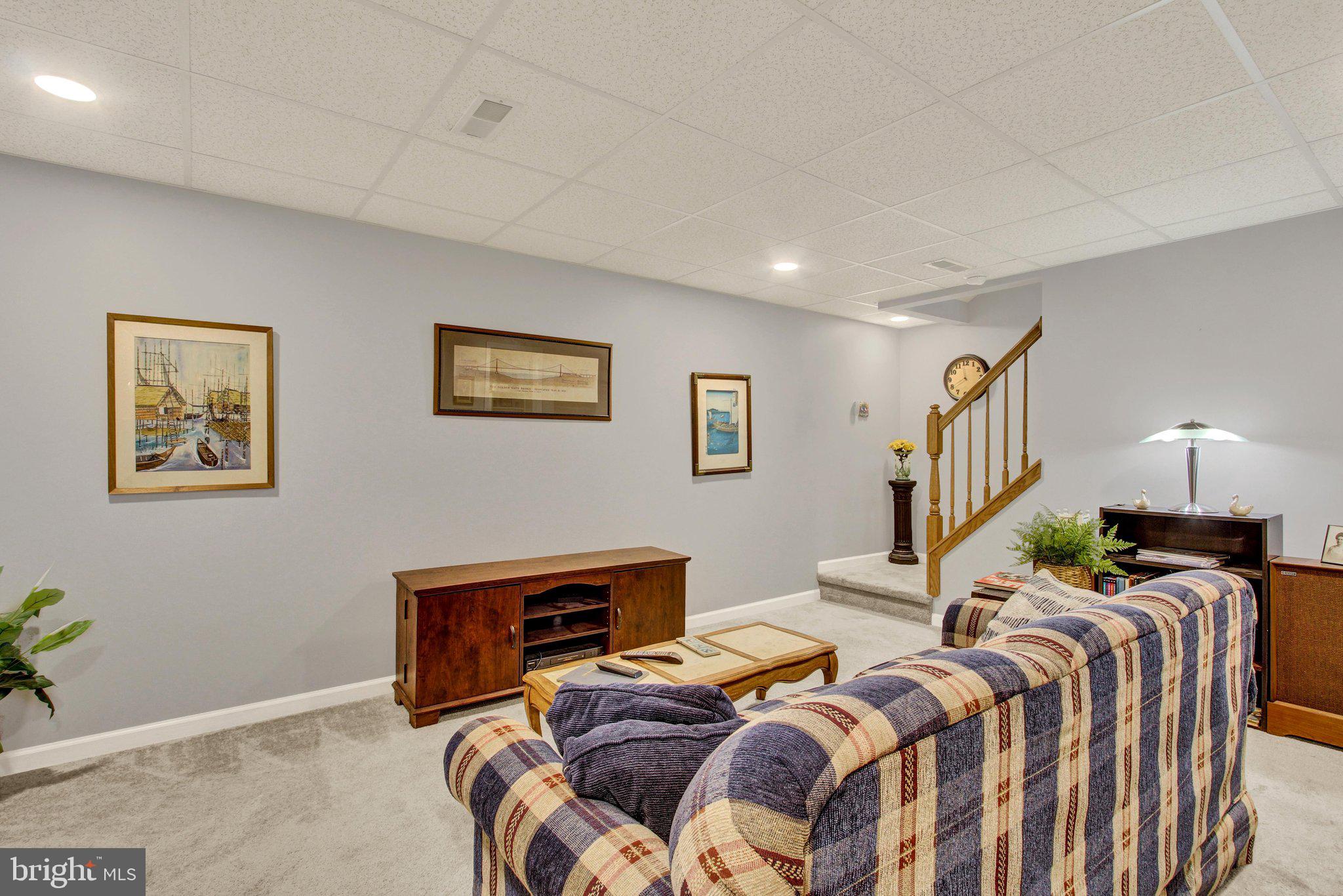 880 Ripple Drive Hanover, PA 17331 - Photo 23 of 32