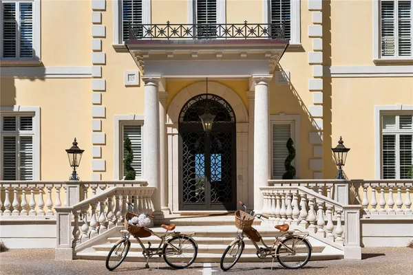 $10,900,000 | 318 West 46th Street, Sea Island, GA 31561
