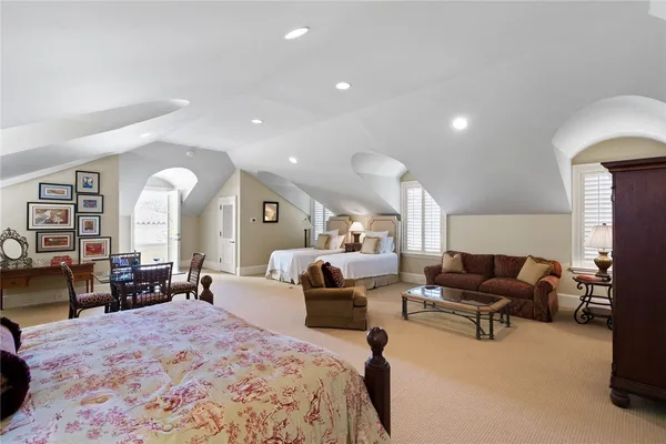 $10,900,000 | 318 West 46th Street, Sea Island, GA 31561