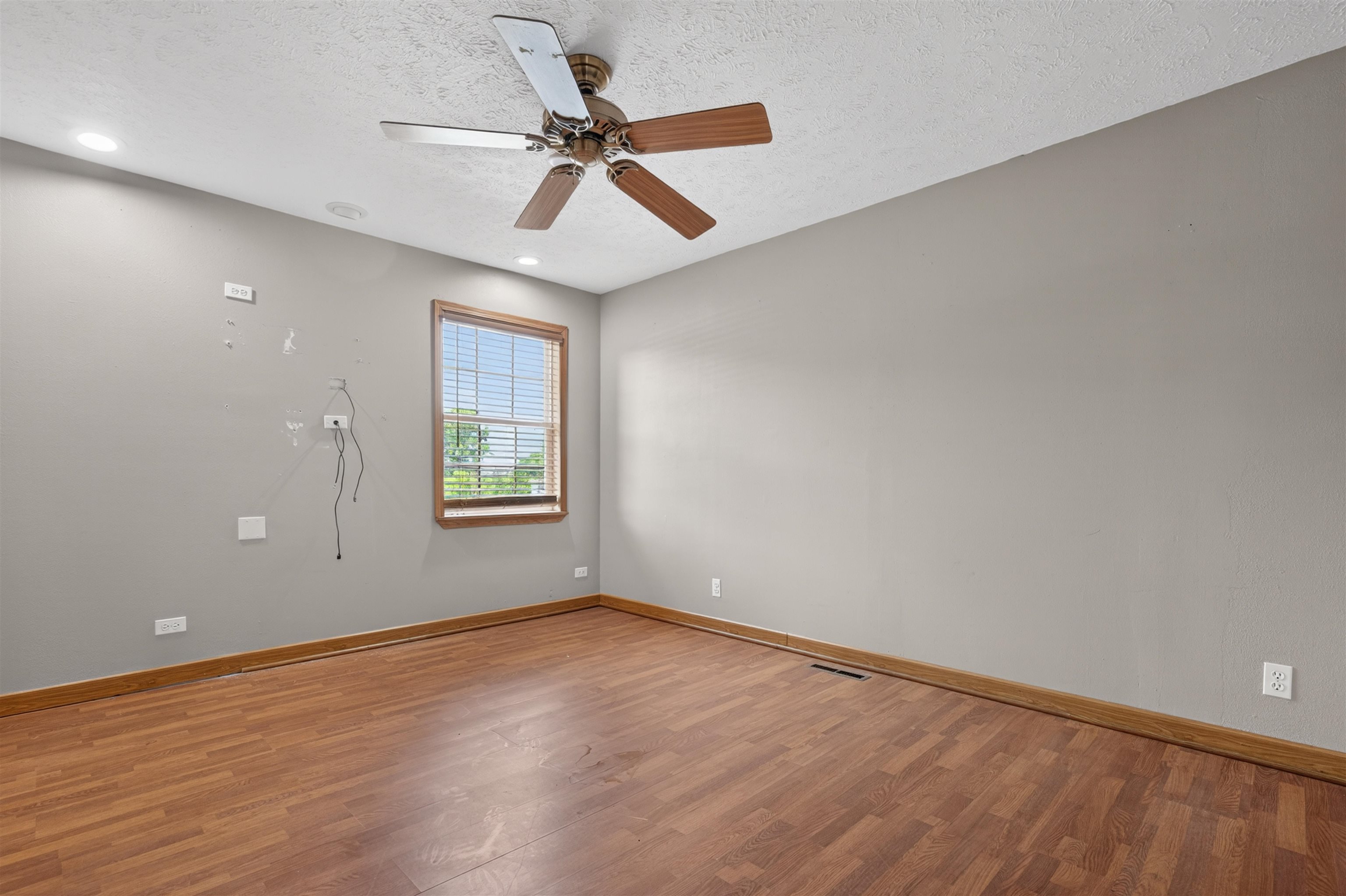 513 Pembroke Road Southwest Poplar Grove, IL 61065 - Photo 11 of 41