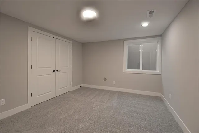 $623,830 | 4624 Southwest Robinson Drive, Lee's Summit, MO 64083