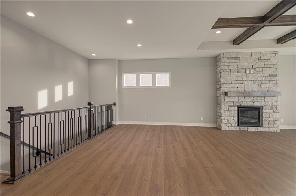 4624 Southwest Robinson Drive Lee's Summit, MO 64083 - Photo 6 of 39