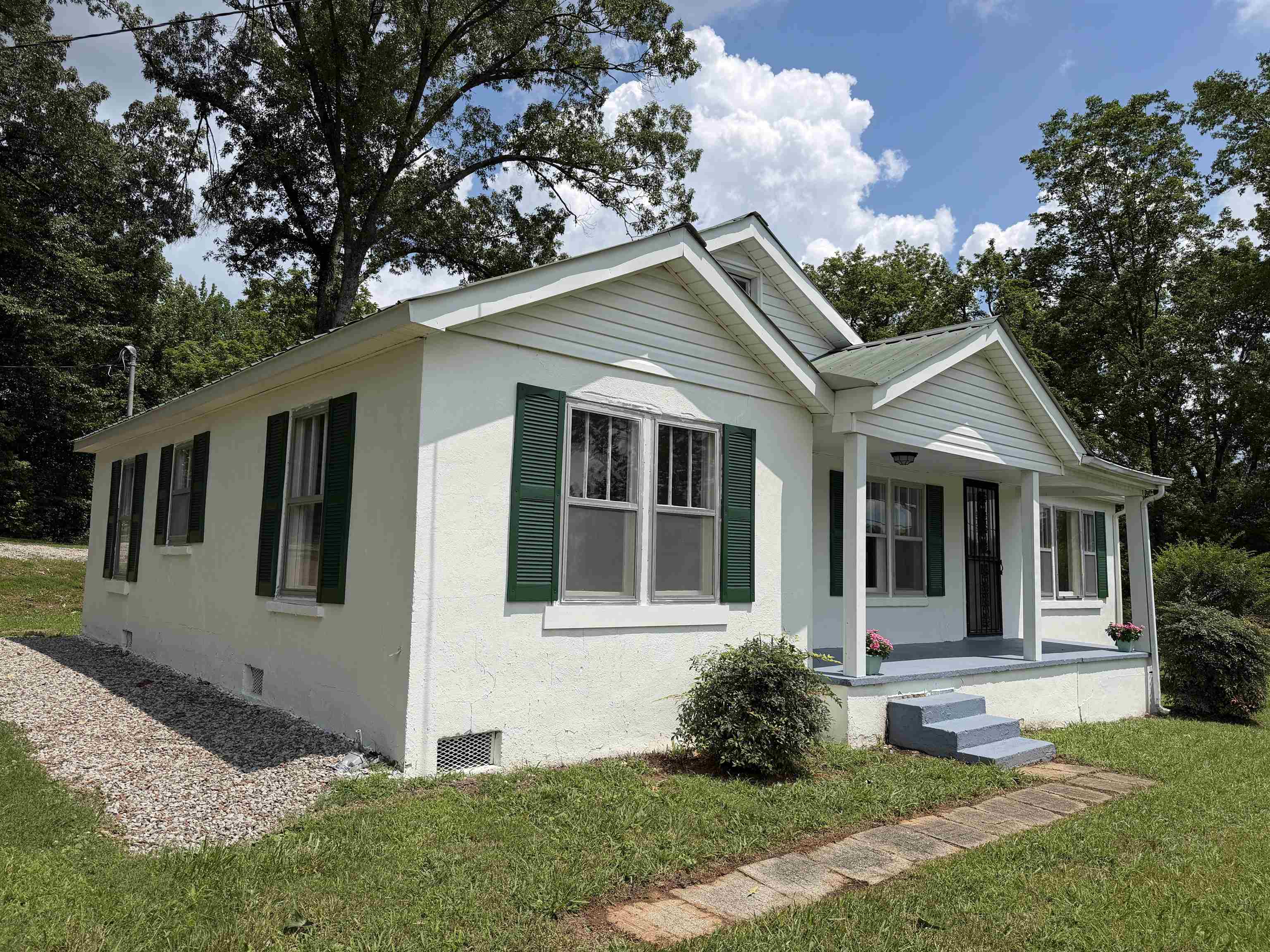 185 Poplar Springs Road Savannah, TN 38372 - Photo 3 of 40