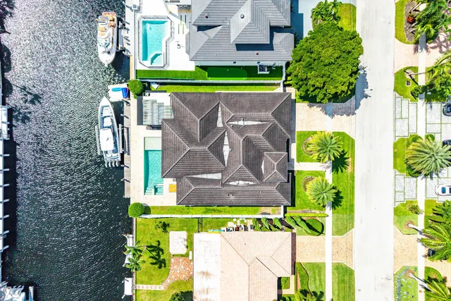 $3,295,000 | 740 Northeast 36th Street, Boca Raton, FL 33431