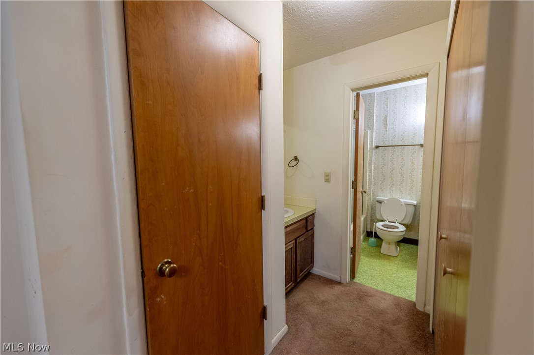 984-986 Clark Road Wadsworth, OH 44281 - Photo 21 of 35 Gallery Image 21