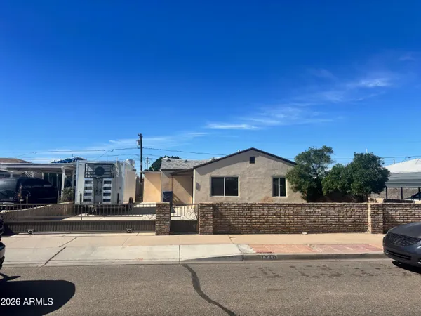 $244,900 | 1720 South 10th Avenue, Yuma, AZ 85364