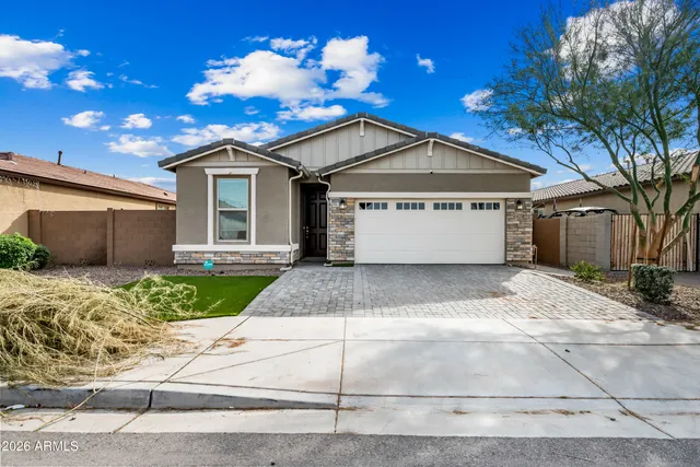 $2,100 | 10829 West Hadley Street, Avondale, AZ 85323