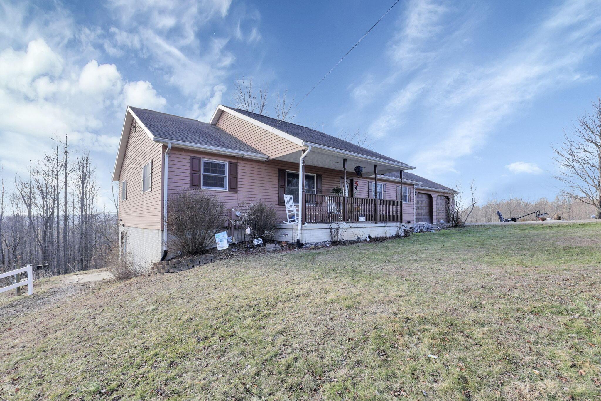 10175 North Morrison Road Dresden, OH 43821 - Photo 2 of 73 02ACEBB5-B5E3-4113-A2A6-97805A60D7DC