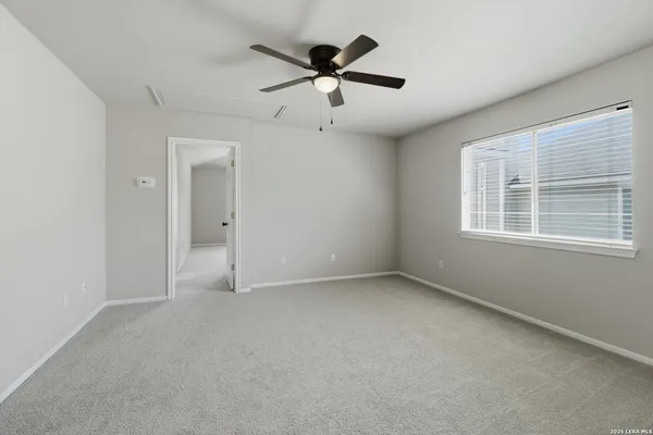$2,100 | 21827 Goldcrest Run, San Antonio, TX 78258
