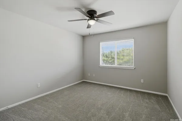 $2,100 | 21827 Goldcrest Run, San Antonio, TX 78258