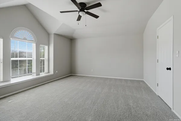 $2,100 | 21827 Goldcrest Run, San Antonio, TX 78258