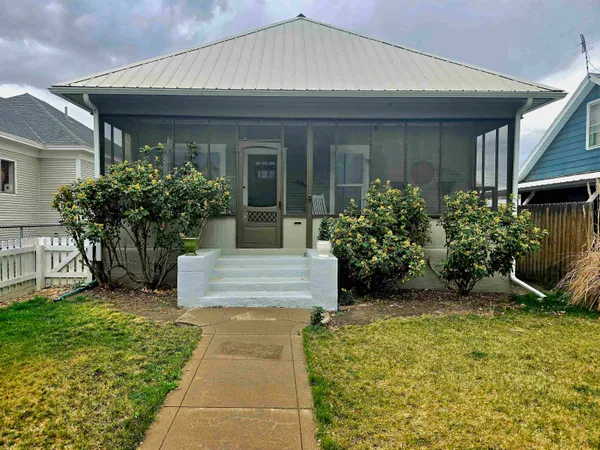 $290,000 | 831 Palmer Street, Delta, CO 81416