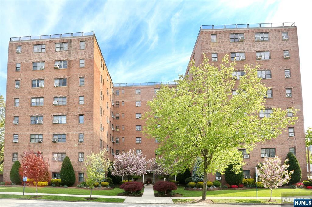 208 Anderson Street, Unit S4F Hackensack, NJ 07601 - Photo 2 of 20 a front view of a building