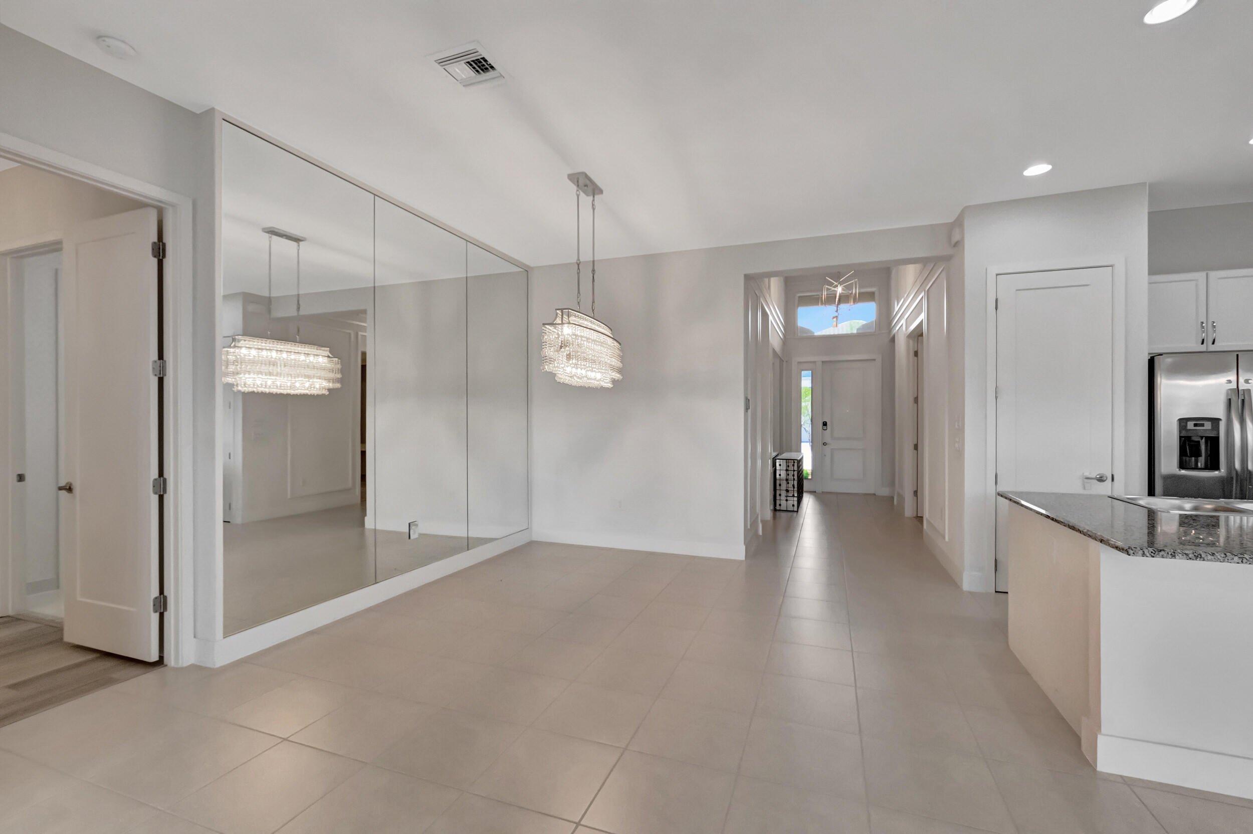15410 Blue River Road Delray Beach, FL 33446 - Photo 8 of 75 DSC_3820