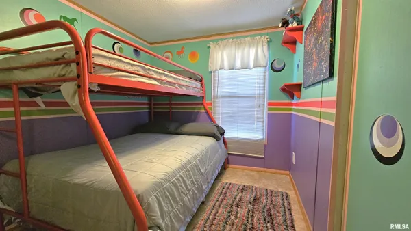 $319,000 | 2 Camp Thirsty Lane, Eddyville, IL 62928