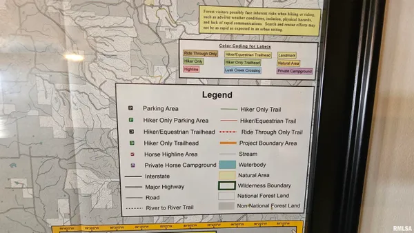 $319,000 | 2 Camp Thirsty Lane, Eddyville, IL 62928