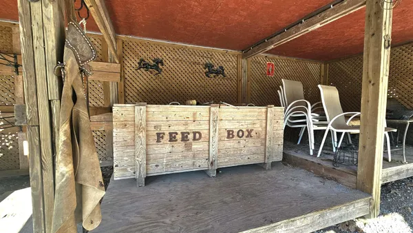 $319,000 | 2 Camp Thirsty Lane, Eddyville, IL 62928