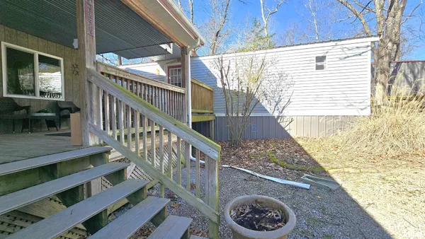 $319,000 | 2 Camp Thirsty Lane, Eddyville, IL 62928