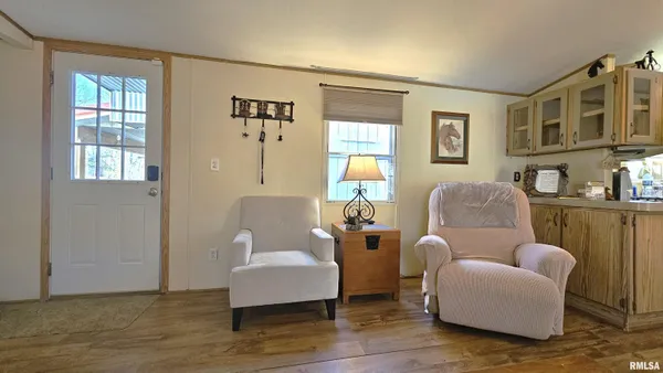 $319,000 | 2 Camp Thirsty Lane, Eddyville, IL 62928