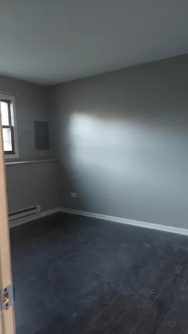 $1,350 | 3303 Colgate Avenue, Unit 3303, Zion, IL 60099