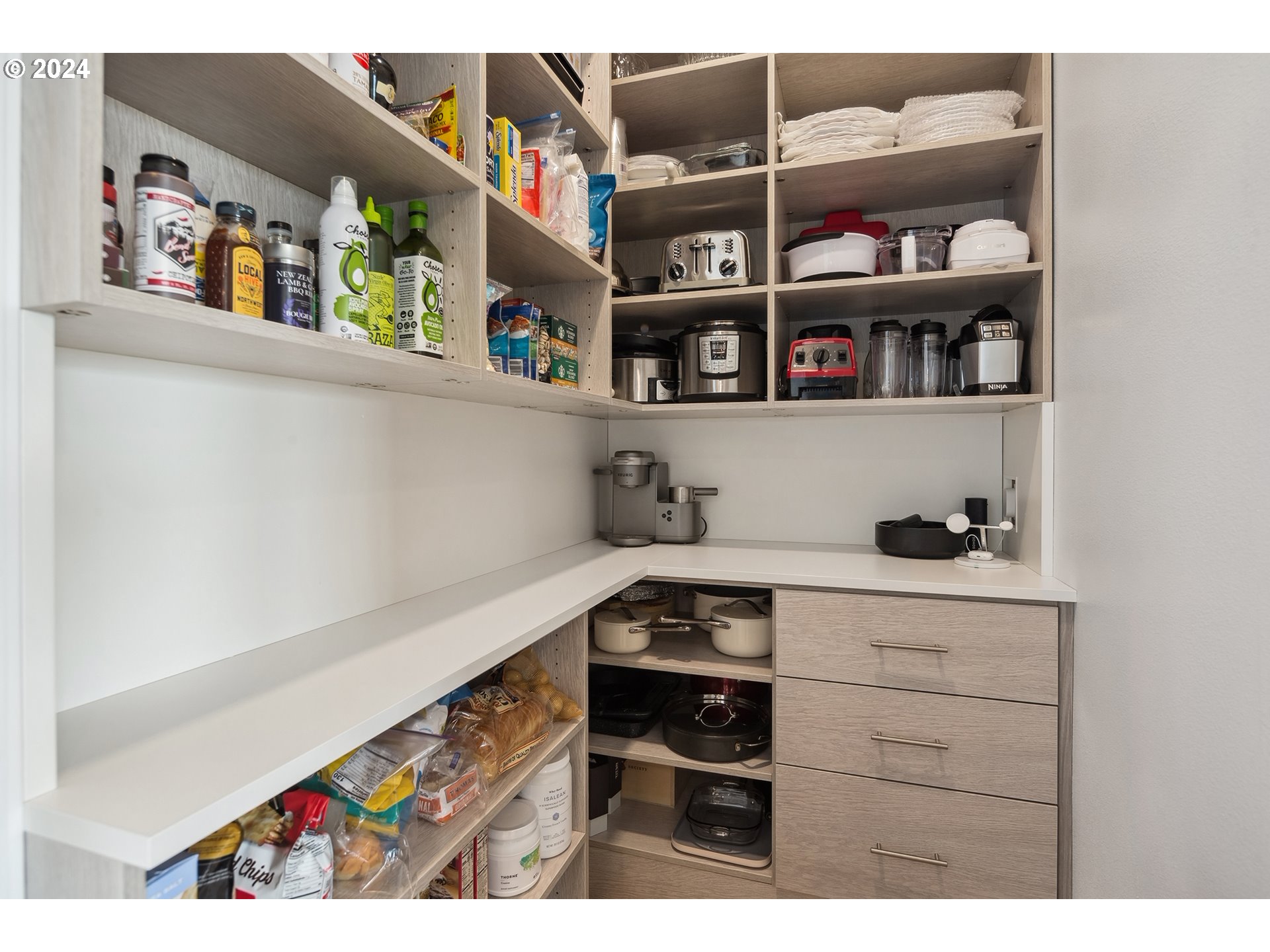 19915 Southeast Ascension Loop Camas, WA 98607 - Photo 15 of 42