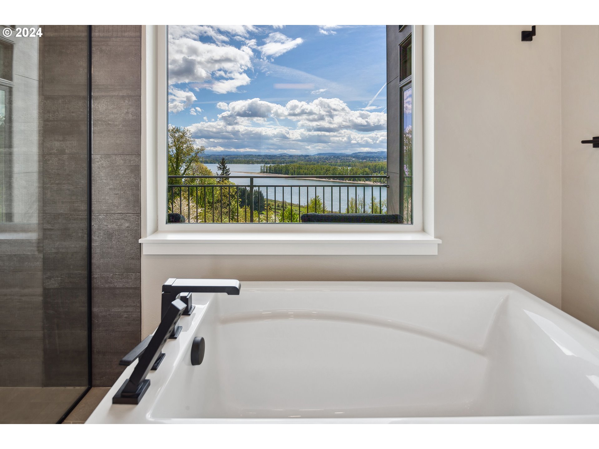 19915 Southeast Ascension Loop Camas, WA 98607 - Photo 31 of 42