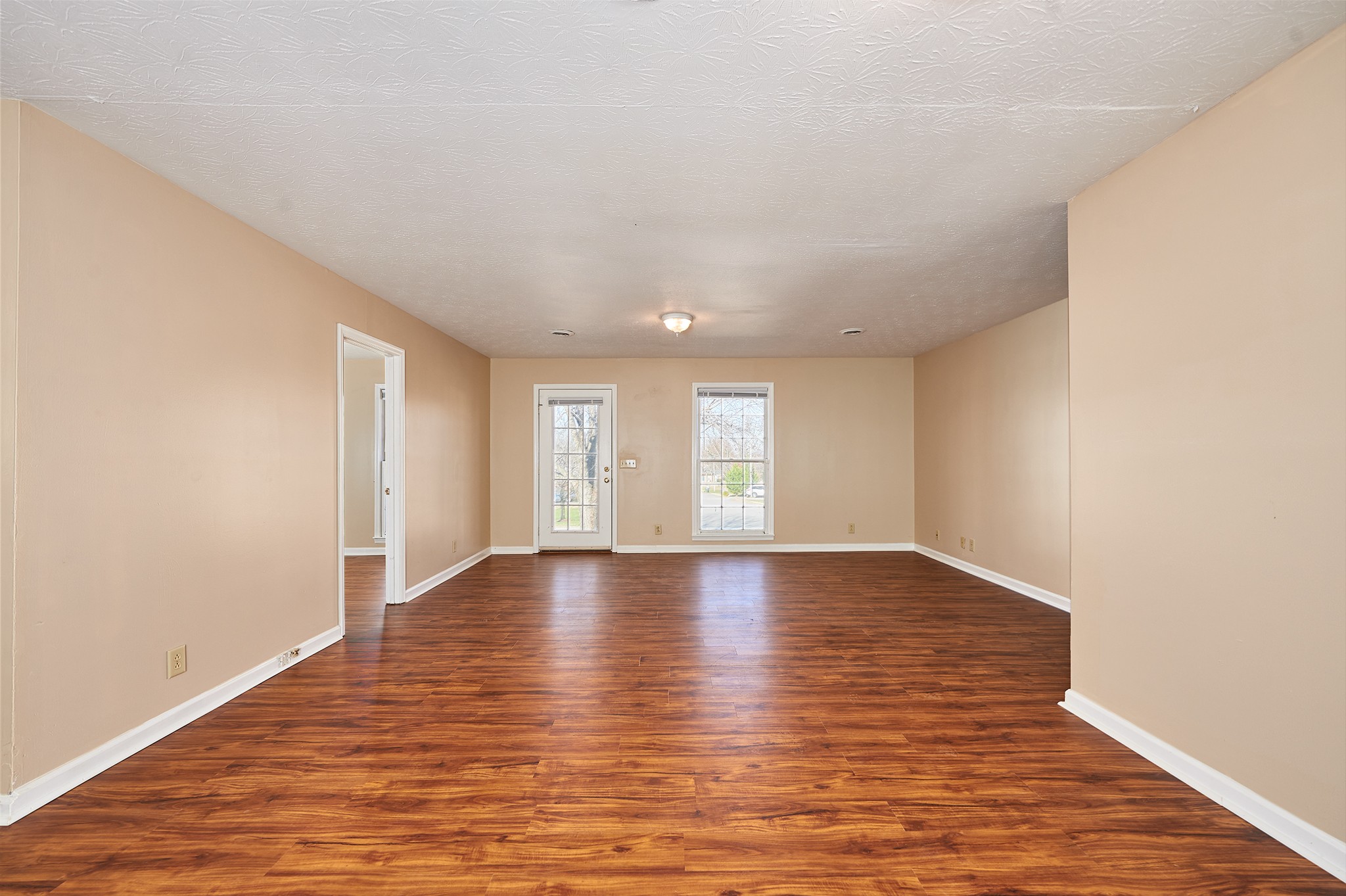 321 Westwind Drive Springfield, TN 37172 - Photo 5 of 12 Gallery Image 5