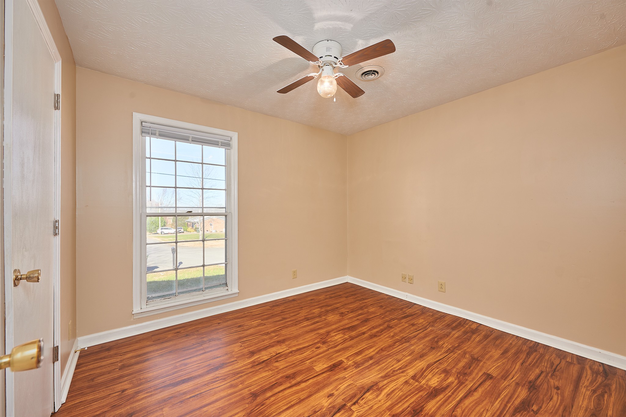 321 Westwind Drive Springfield, TN 37172 - Photo 9 of 12 Gallery Image 9
