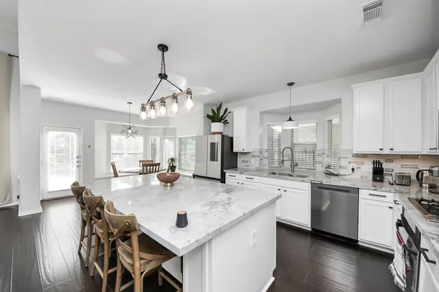 $585,000 | 30214 Vinebriar Drive, Spring, TX 77386