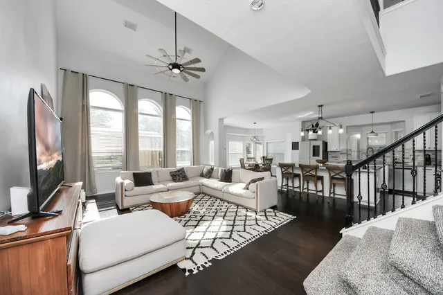 $585,000 | 30214 Vinebriar Drive, Spring, TX 77386