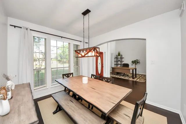 $585,000 | 30214 Vinebriar Drive, Spring, TX 77386