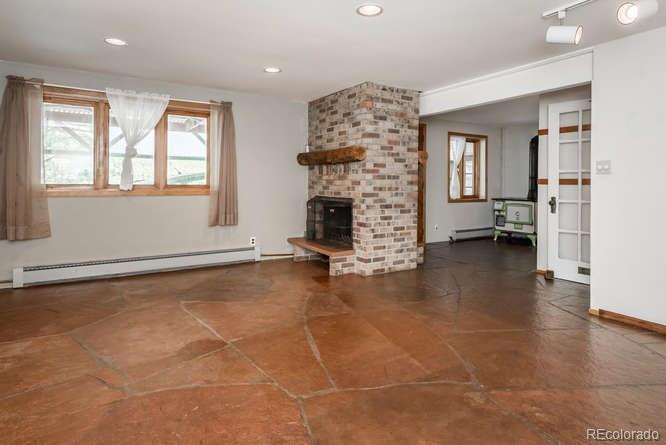 29741 Dorothy Road Evergreen, CO 80439 - Photo 12 of 27 Gallery Image 12