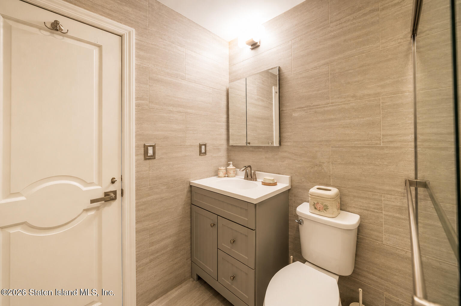 5434 Amboy Road Staten Island, NY 10312 - Photo 45 of 61 Three-Quarter Bathroom