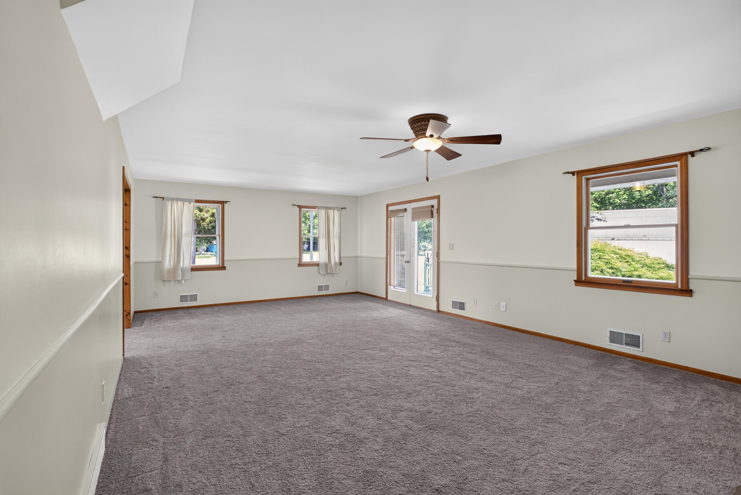4001 Hoyer Road Jackson, MI 49201 - Photo 25 of 93 IMG_6927
