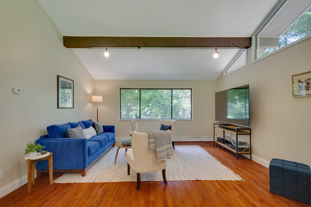 141 Trapelo Road Lincoln, MA 01773 - Photo 16 of 38 Gallery Image 16