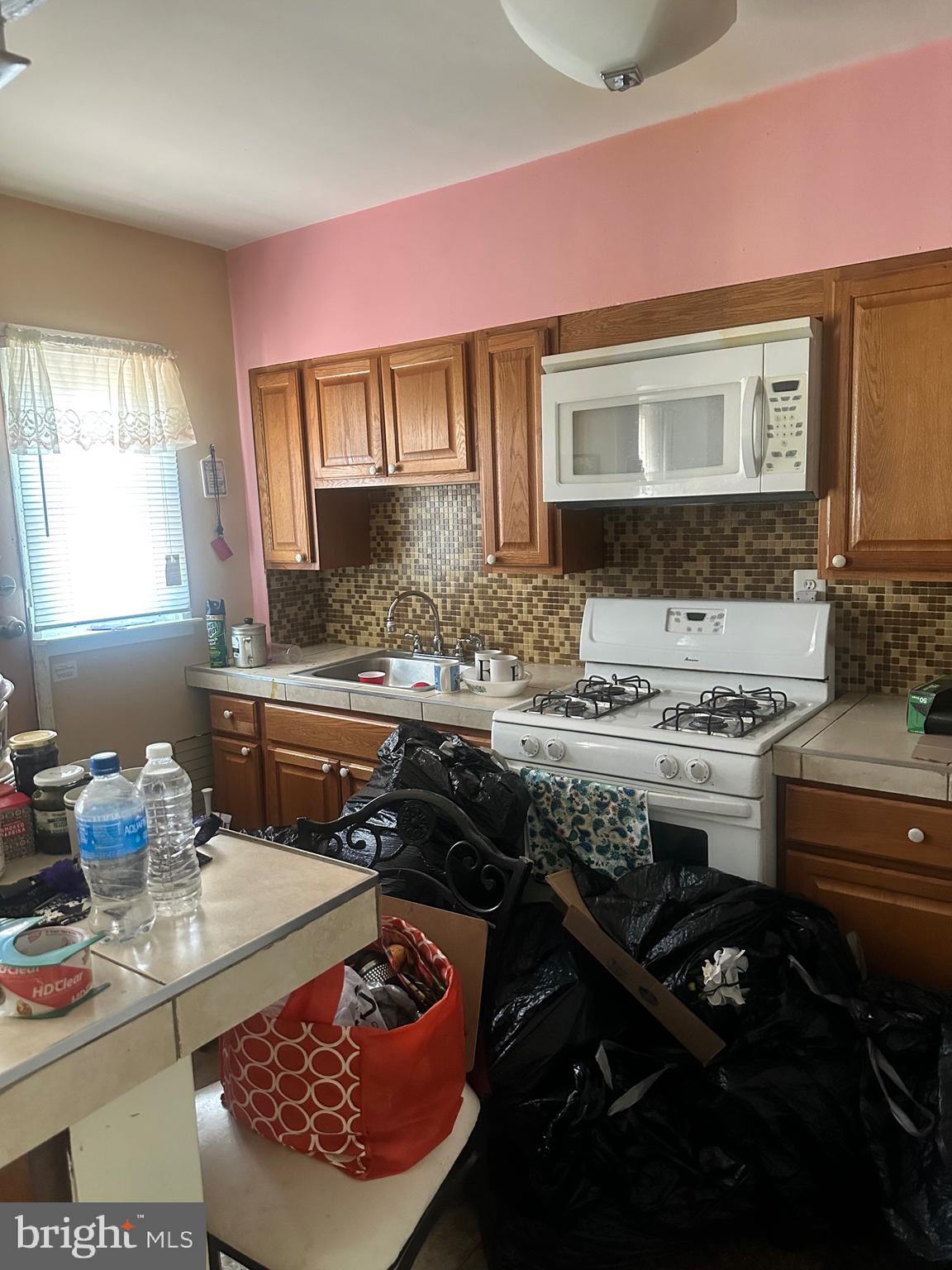 529 Brisbane Road Baltimore, MD 21229 - Photo 3 of 8